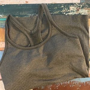 Lululemon ebb to street tank - metallic - size 6